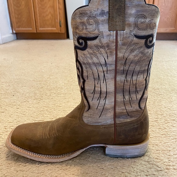 Ariat boot